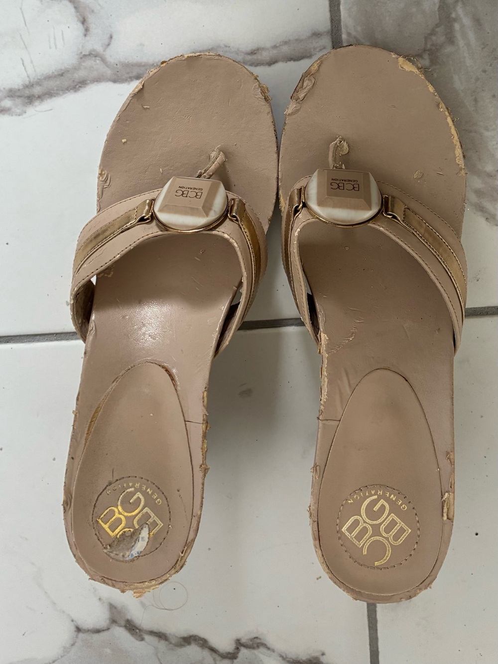 BCBGMaxAzria Nude Beige Slip-On Thong Sandals with Logo Accent